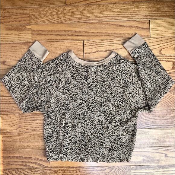 GAP KIDS Waffle Knit Cheetah Print Long Sleeves Brown Top Girl’s Size XXL 14/16 - Picture 2 of 9